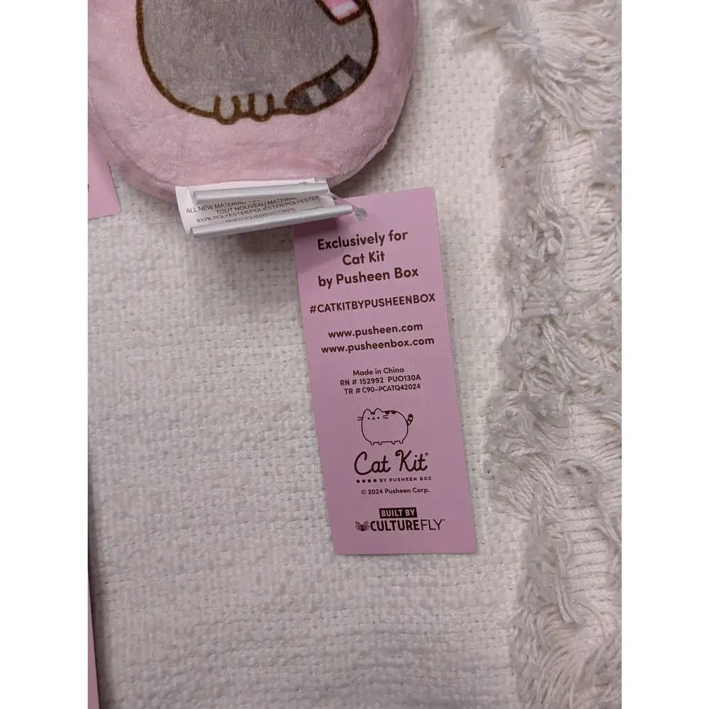 Pusheen Winter Cat Toy Set